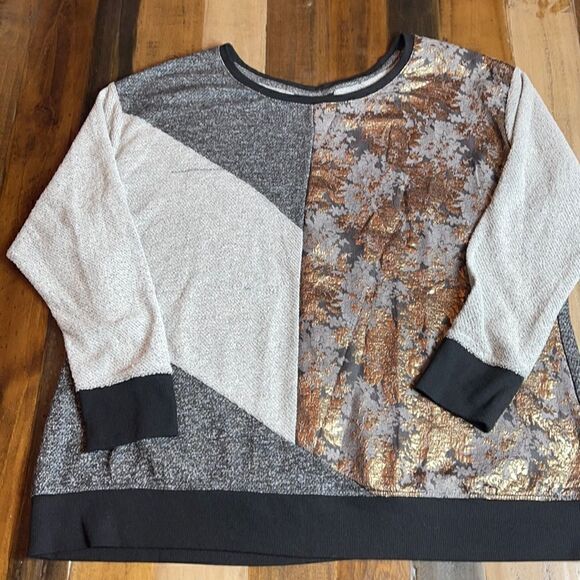 LANE BRYANT Sweater Sz 18/20 - Picture 1 of 9